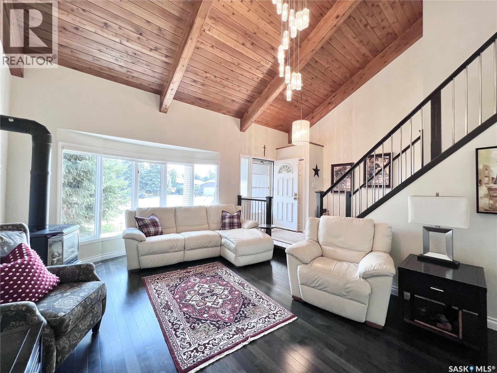 5 Poplar Place Property Photo 6