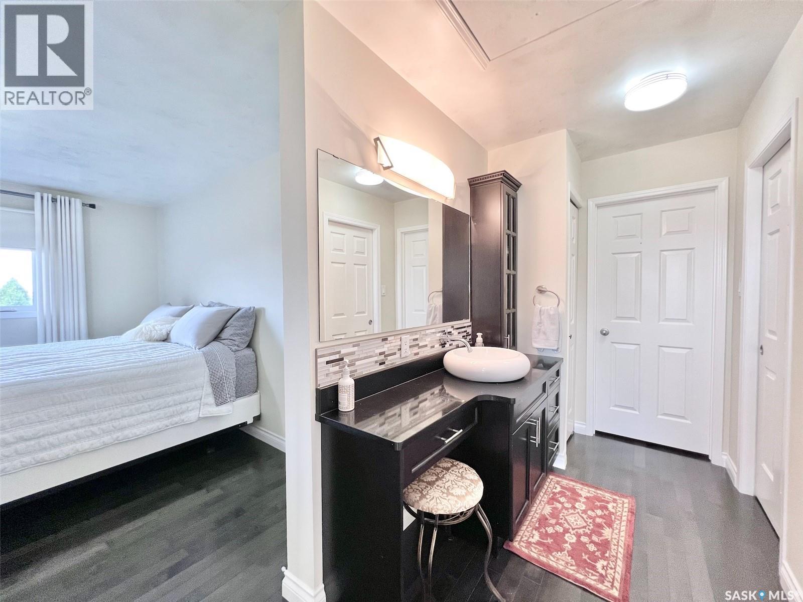 5 Poplar Place Property Photo 24