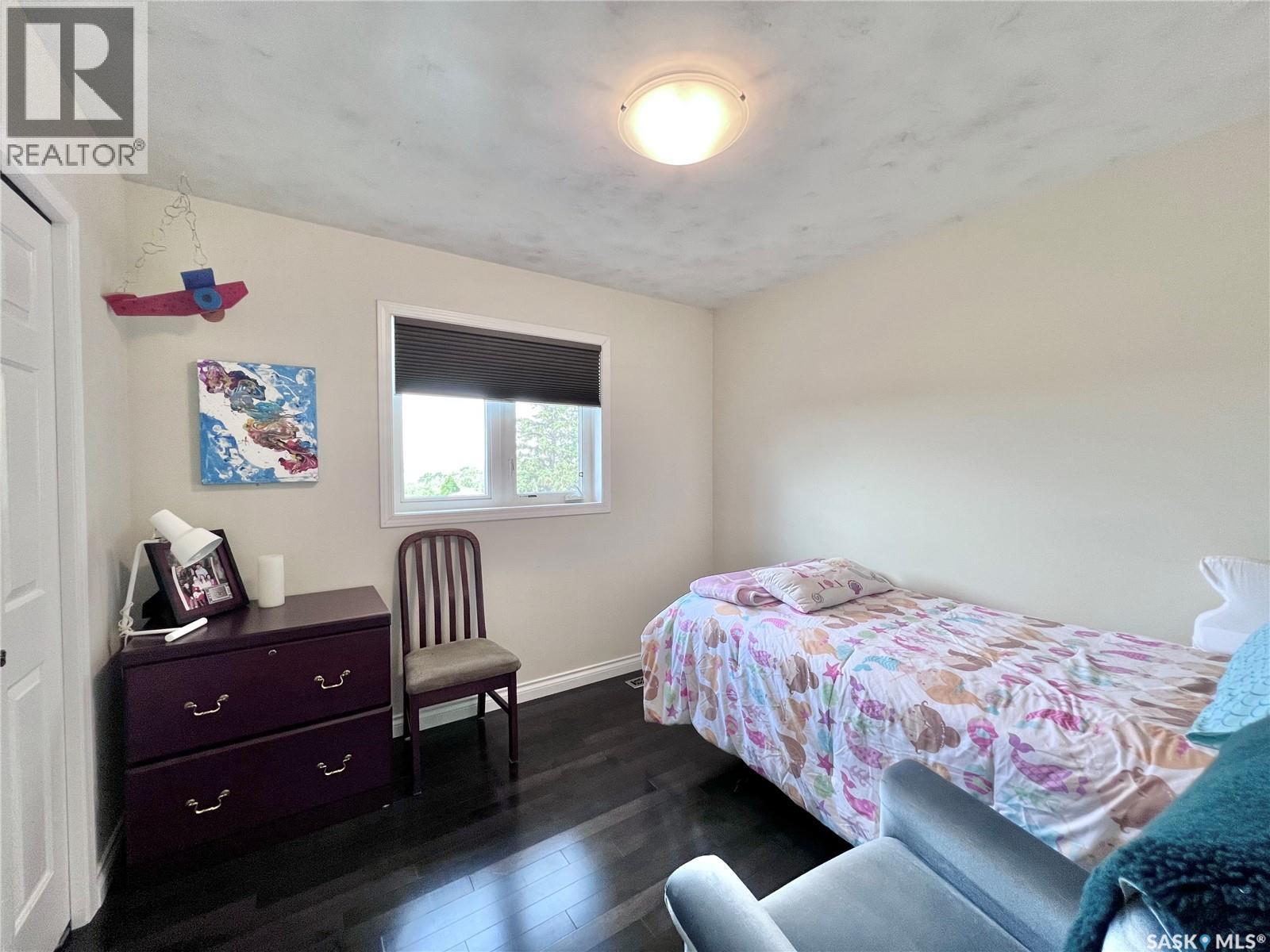 5 Poplar Place Property Photo 32
