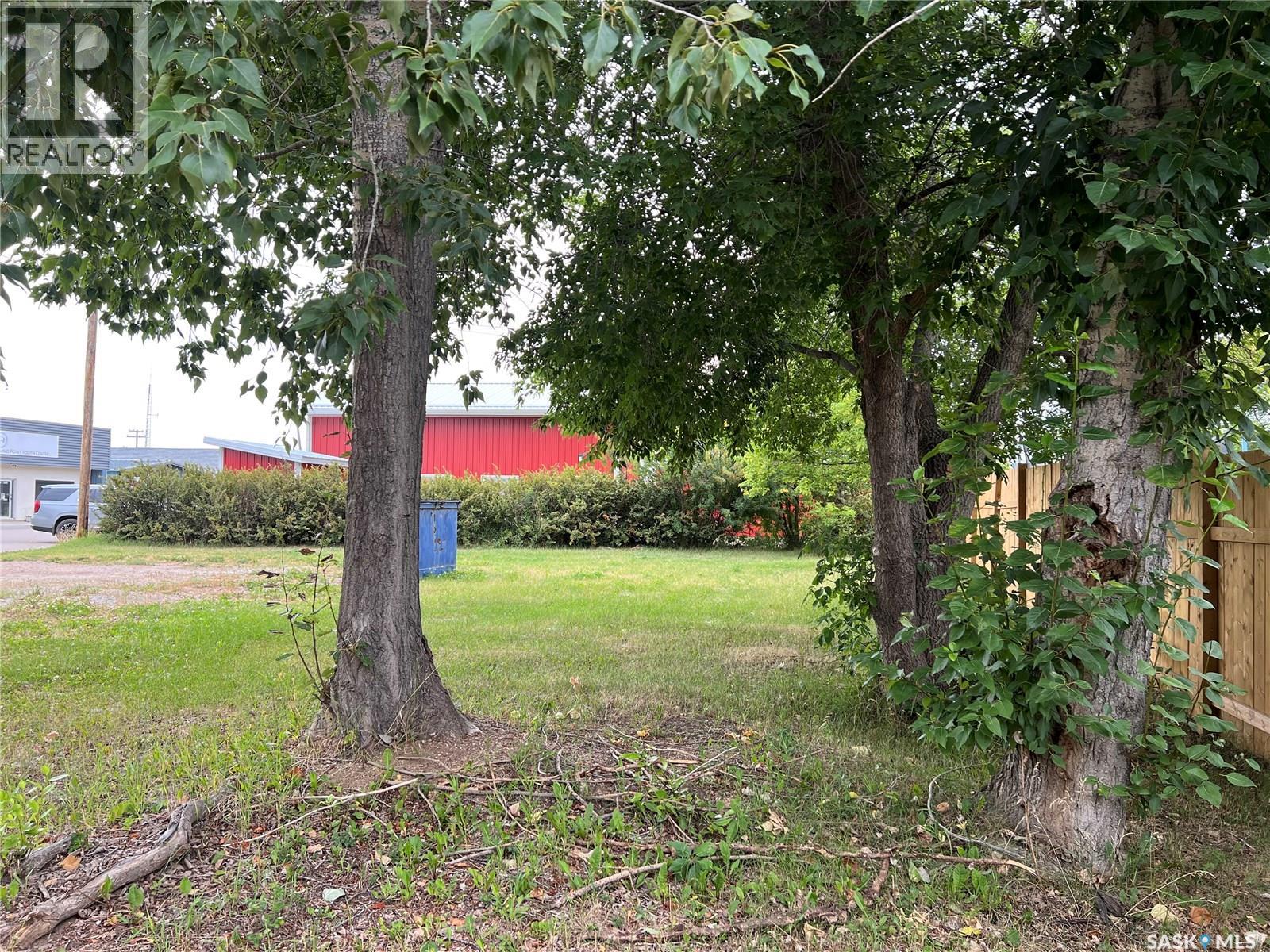 401 3rd Avenue E Property Photo 20