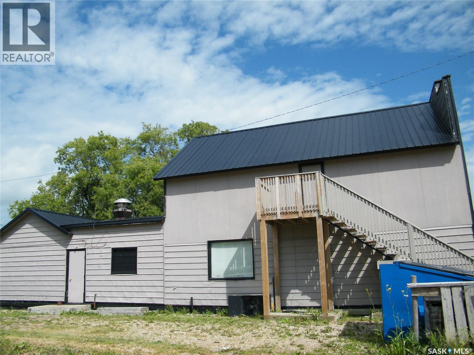 113 Centre Street Property Photo 4
