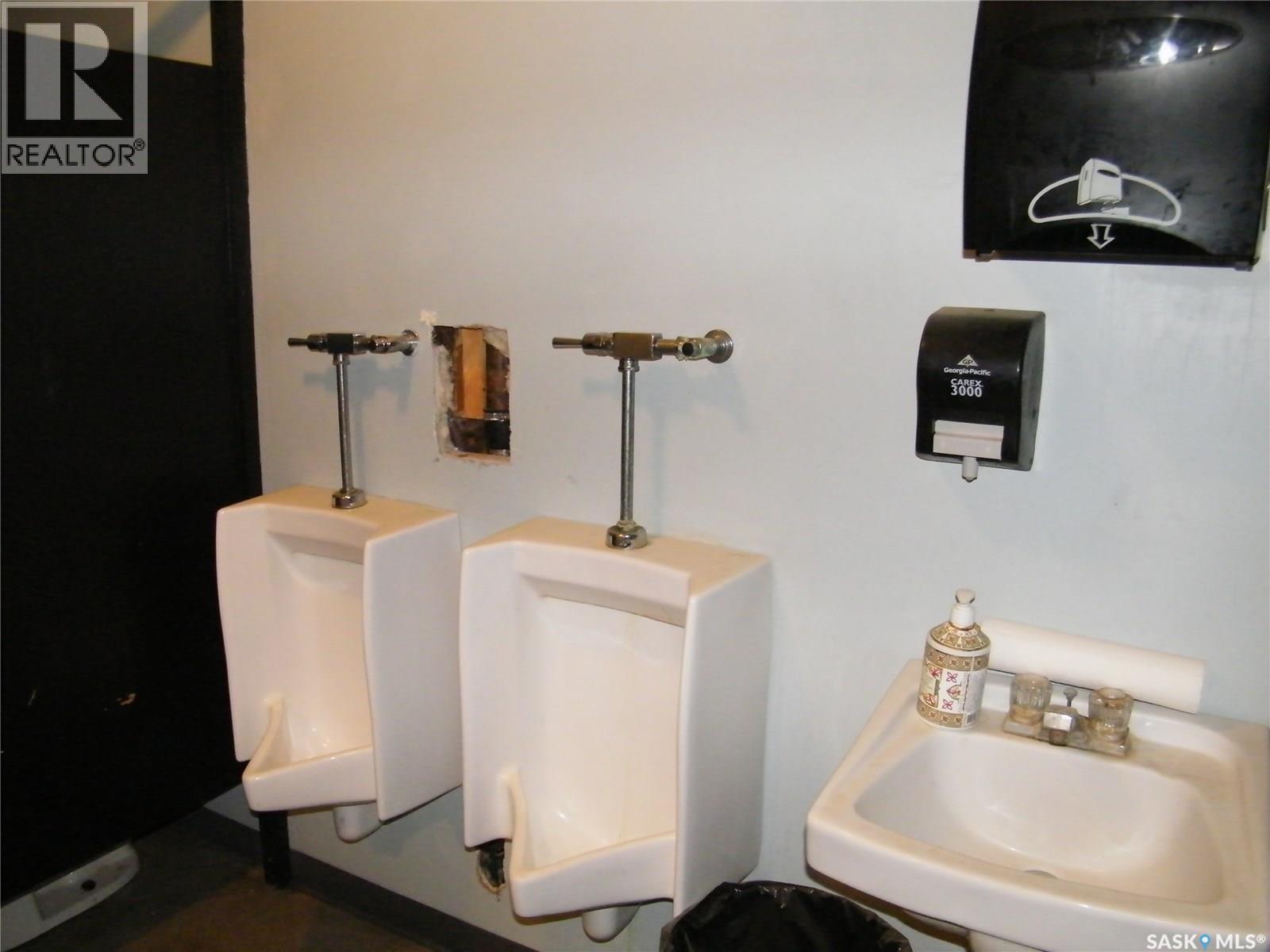 113 Centre Street Property Photo 31