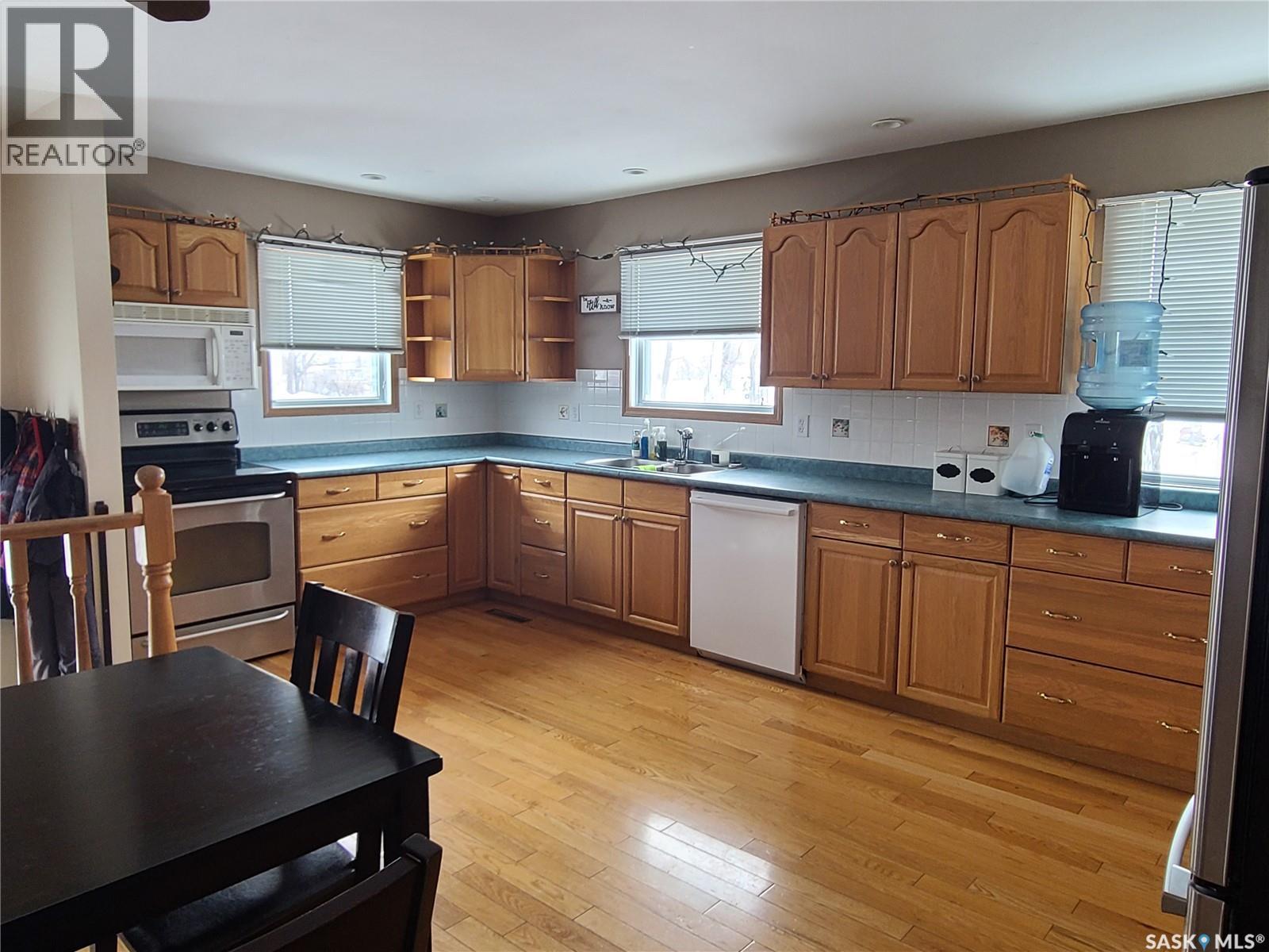 46 Newcombe Street Property Photo 9