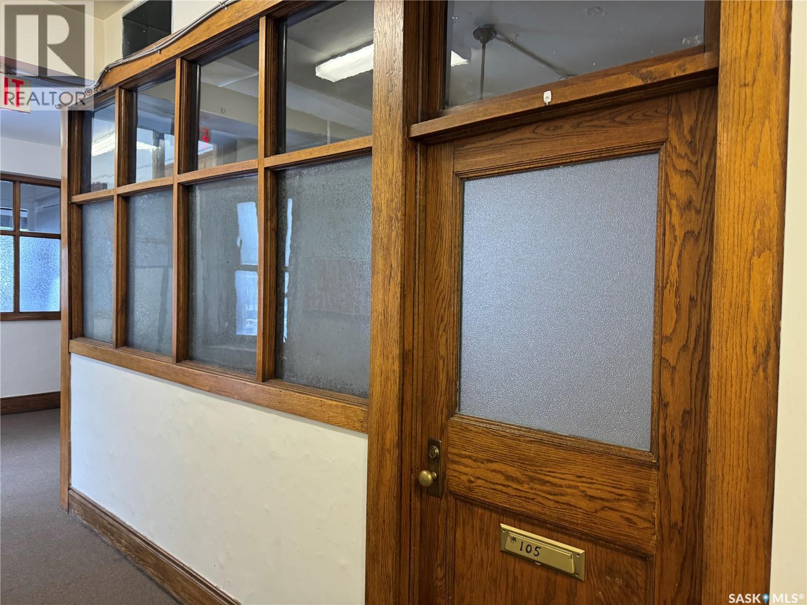 105 1855 Scarth Street Property Photo 3