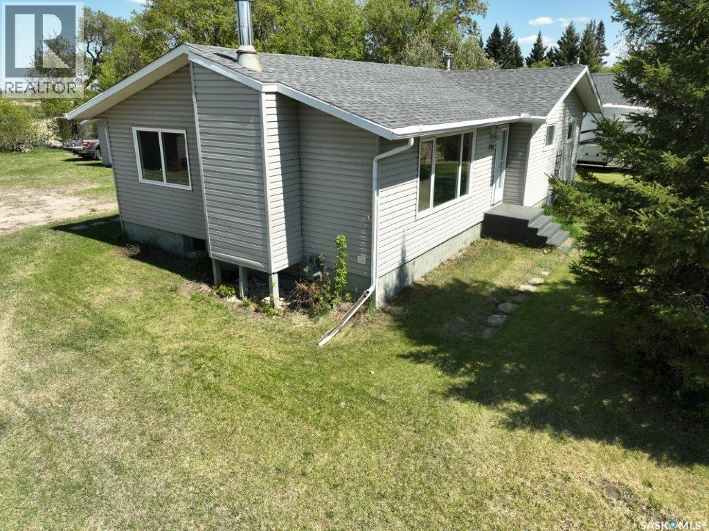 203 2nd Property Photo 5