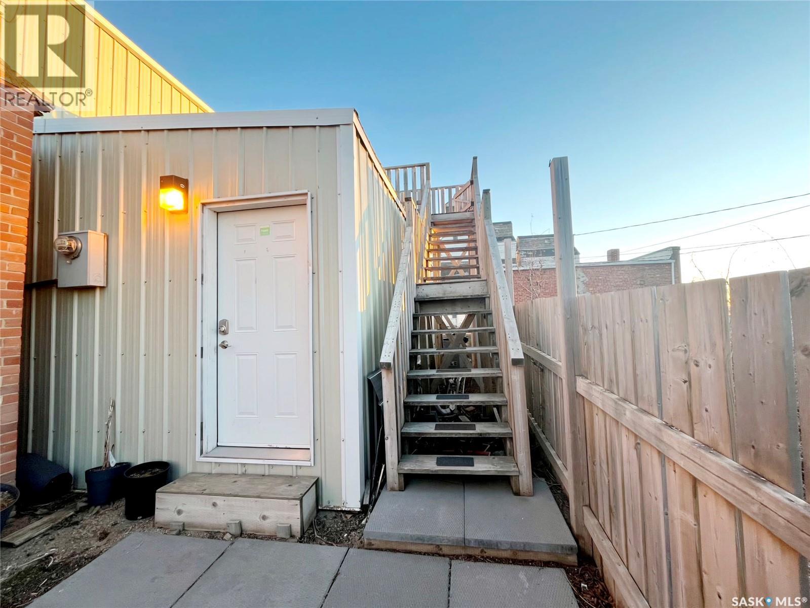 40 Centre Street Property Photo 18