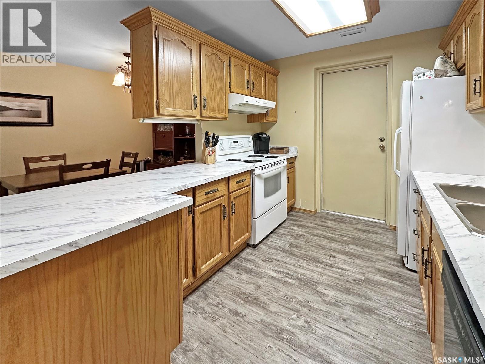 A1 532 River Street Property Photo 8