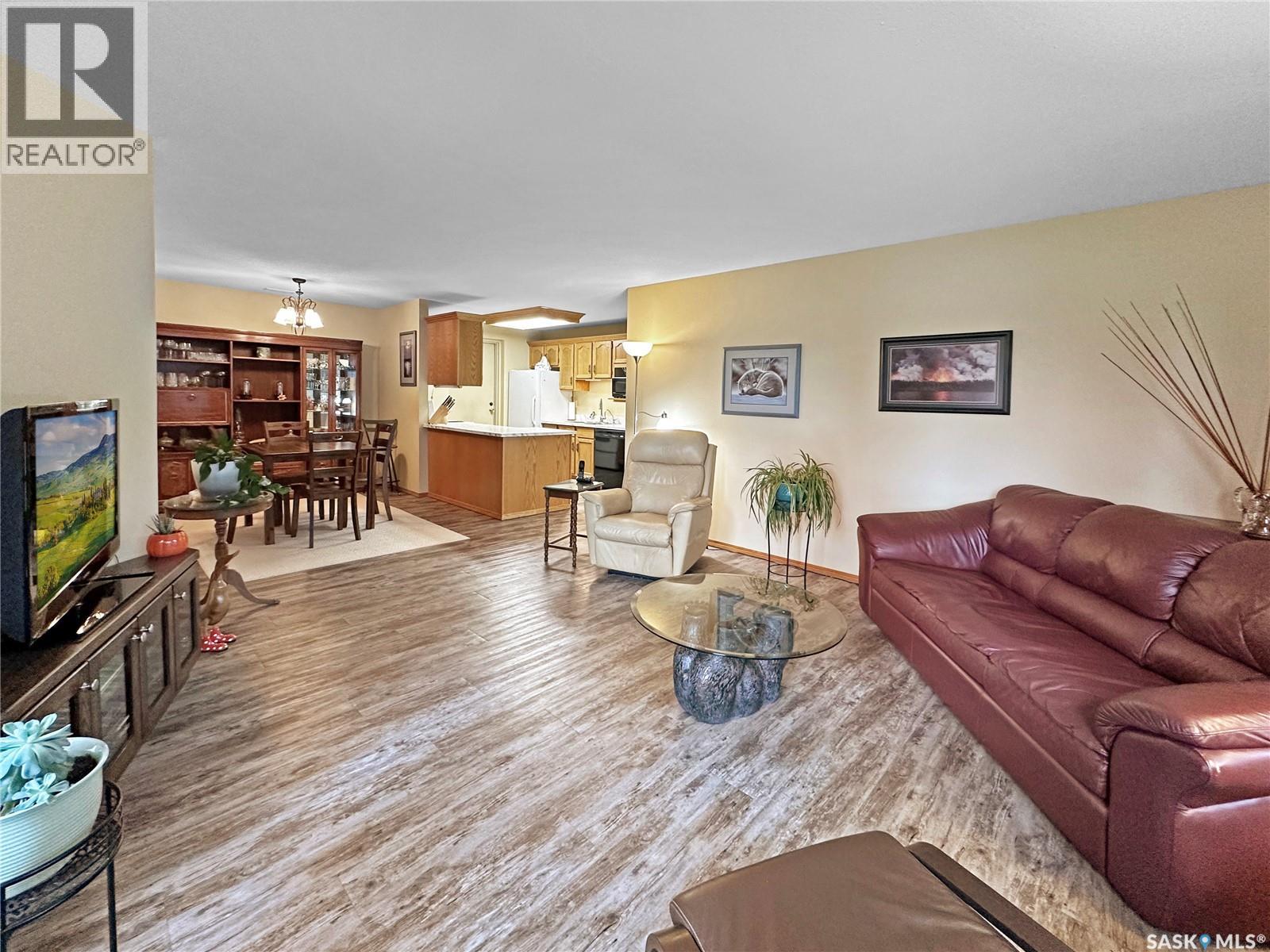 A1 532 River Street Property Photo 14