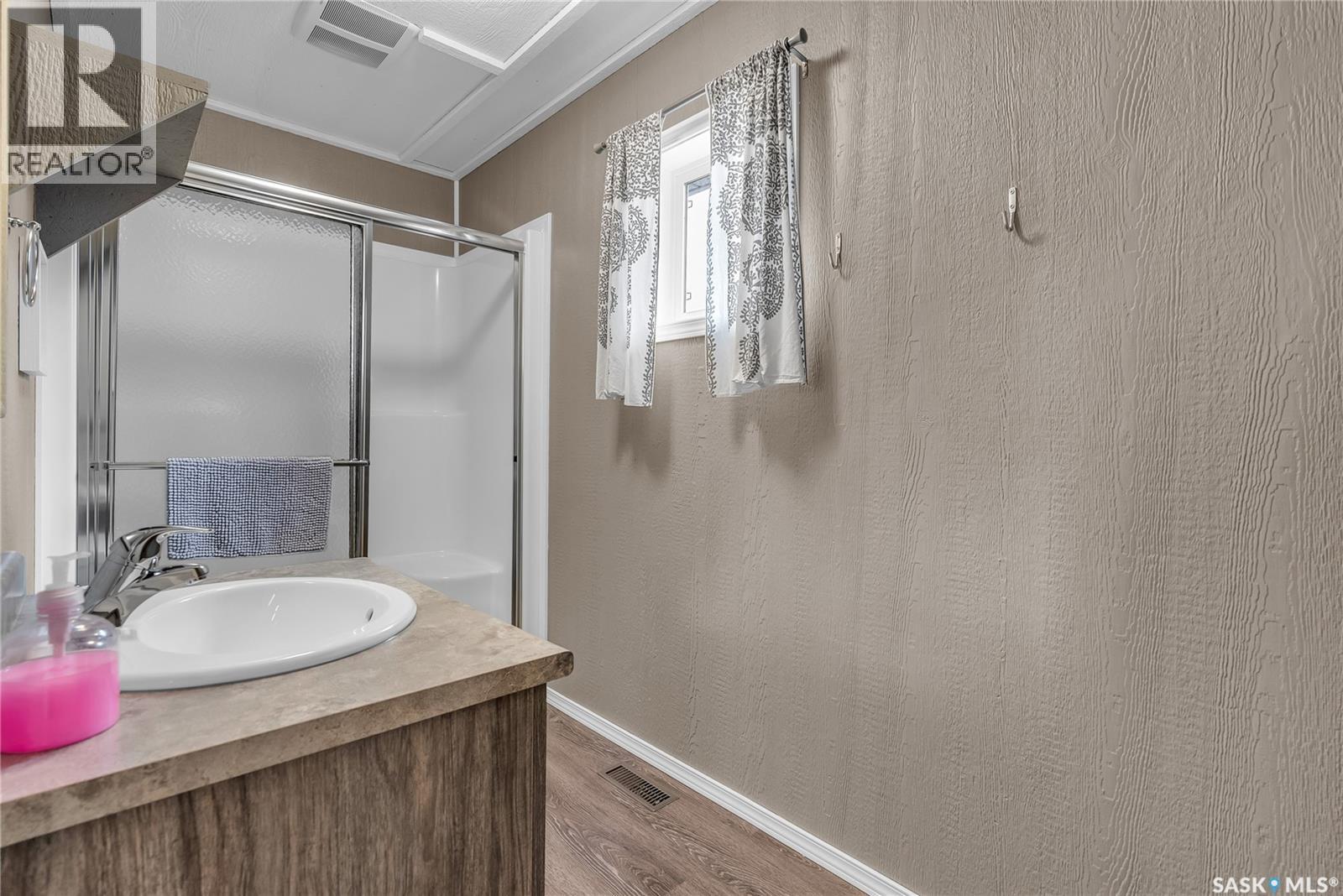 Rusty Hook Enterprises Ltd. Property Photo 36