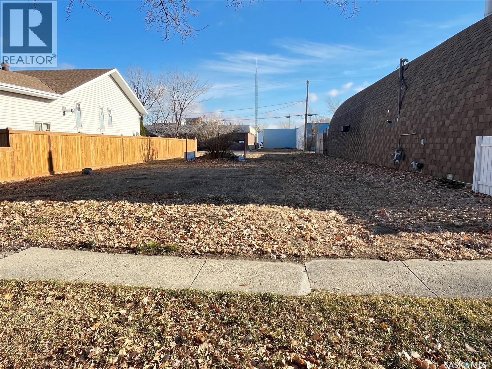 210 Maple Street Property Photo 2
