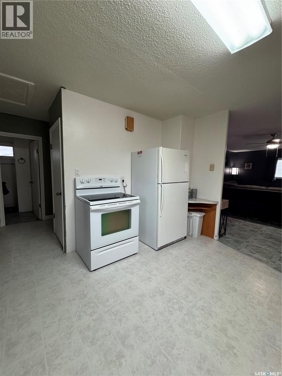 719 Donald Street Property Photo 5