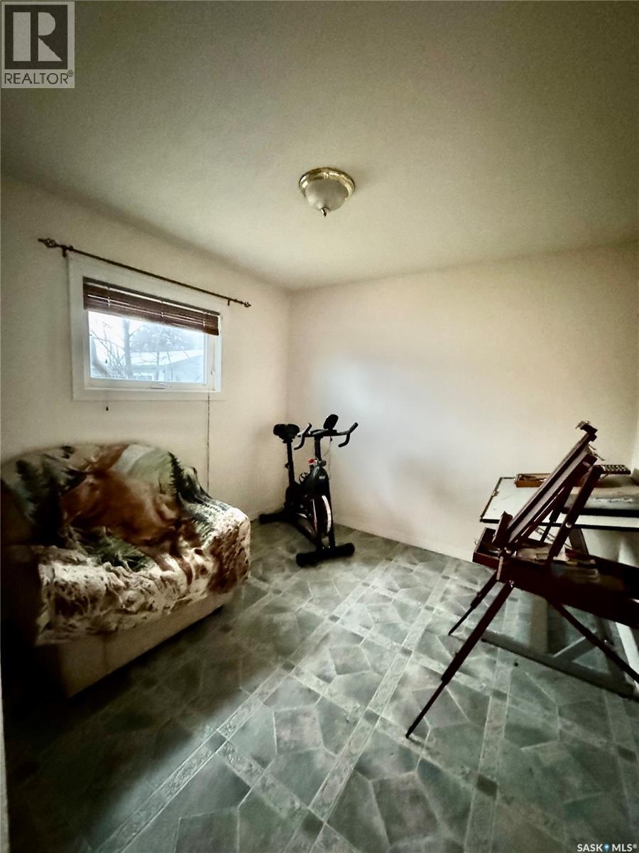 719 Donald Street Property Photo 13