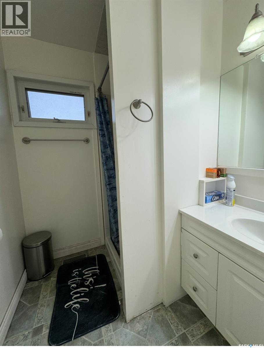 719 Donald Street Property Photo 16