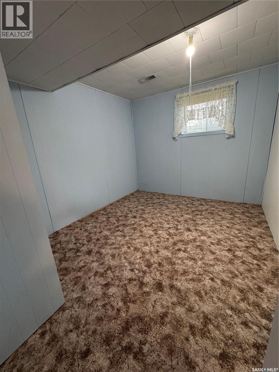 719 Donald Street Property Photo 22