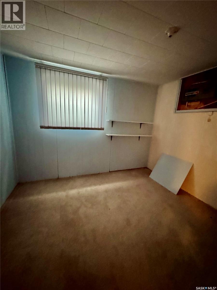 719 Donald Street Property Photo 23