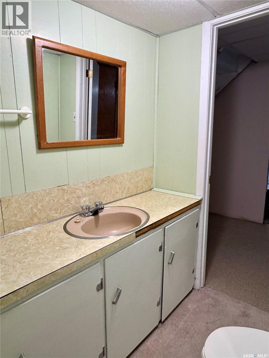719 Donald Street Property Photo 28