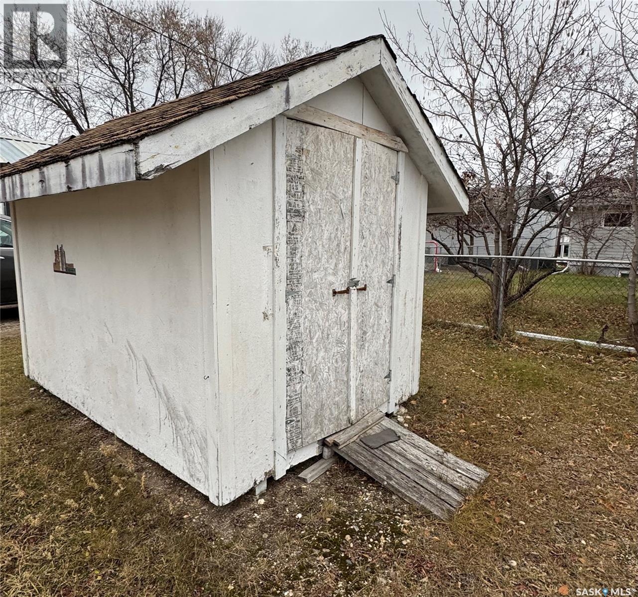 719 Donald Street Property Photo 36