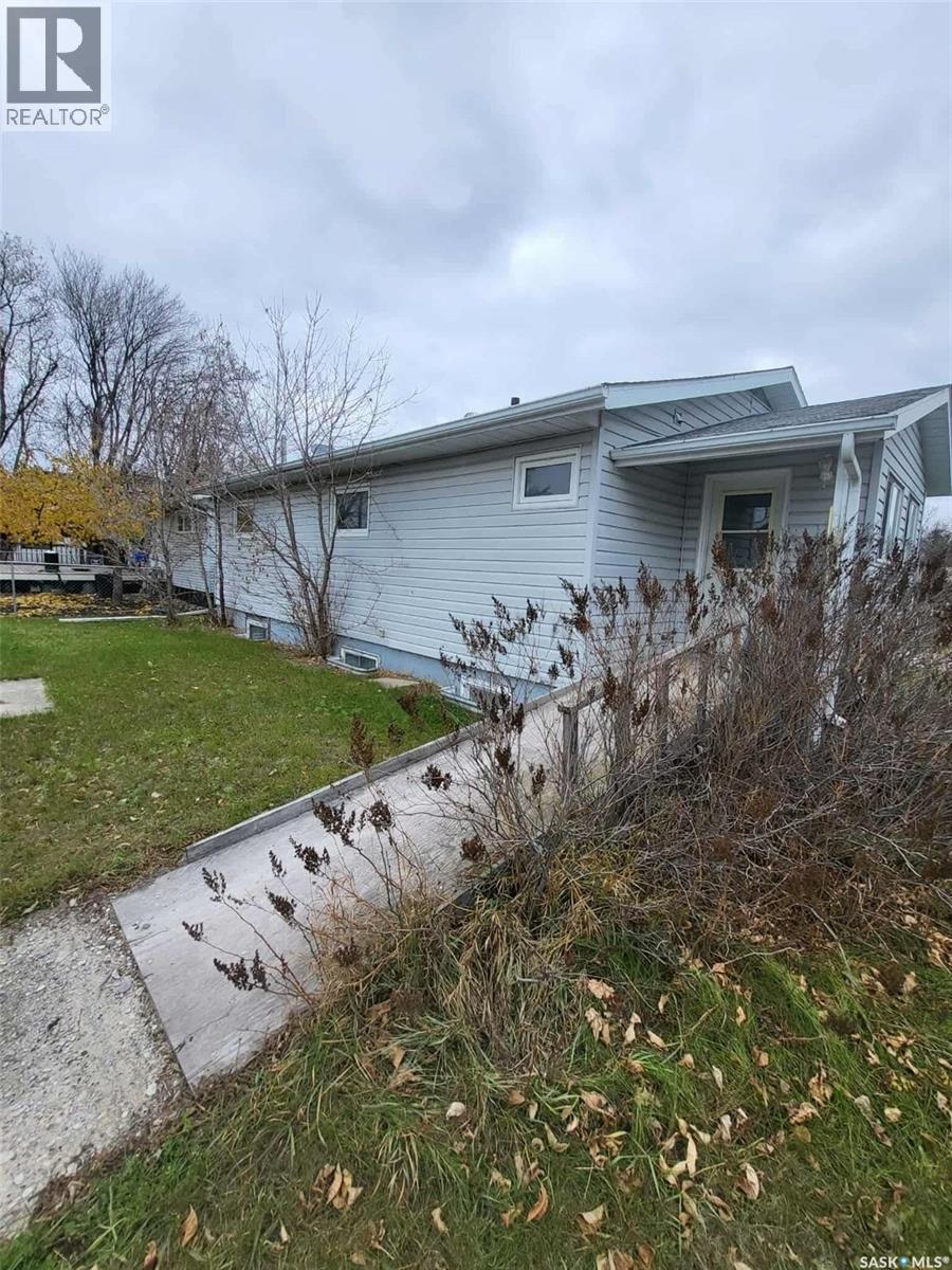 719 Donald Street Property Photo 39