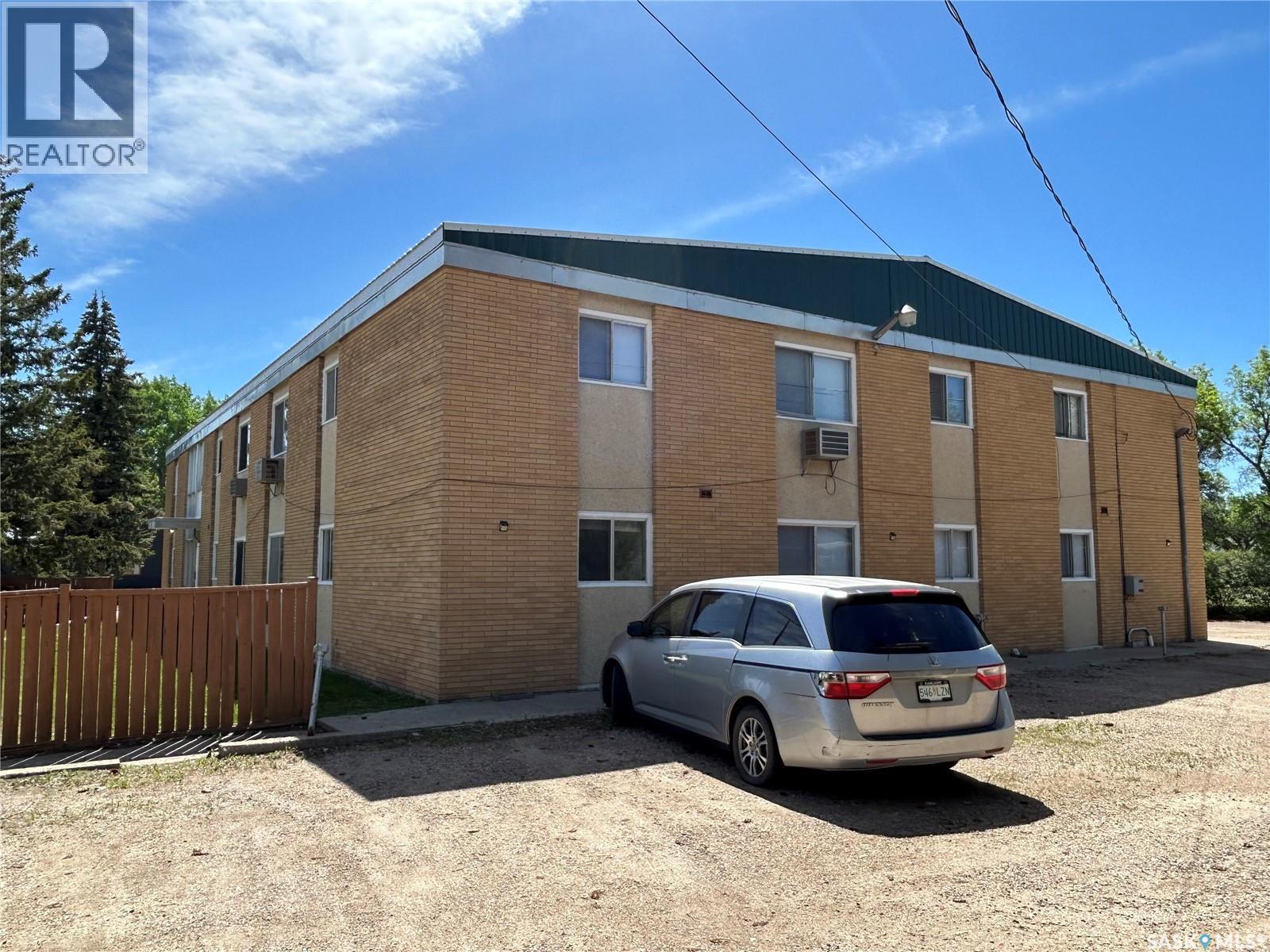15 4th Avenue Property Photo 3