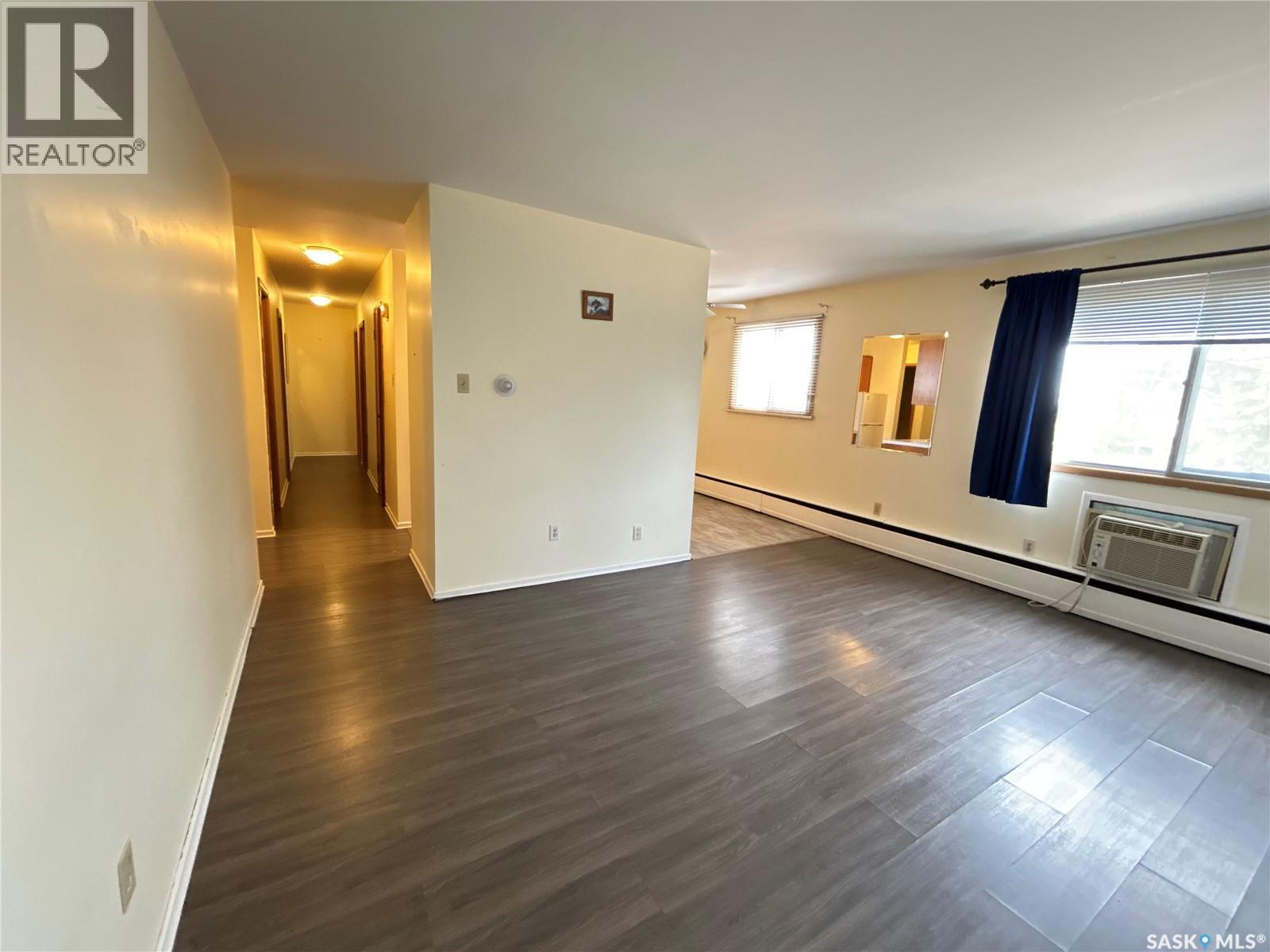 15 4th Avenue Property Photo 14