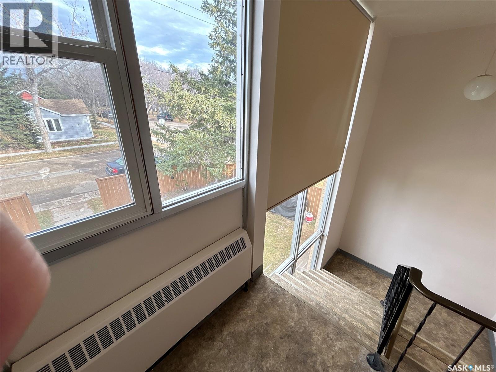 15 4th Avenue Property Photo 24