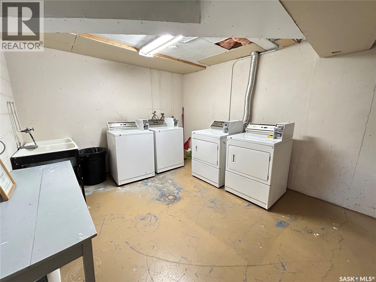 15 4th Avenue Property Photo 26