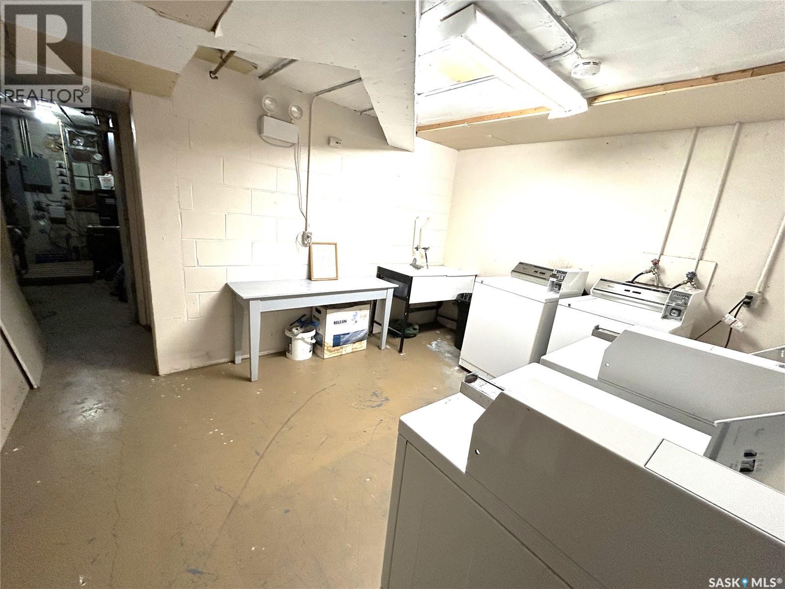 15 4th Avenue Property Photo 28