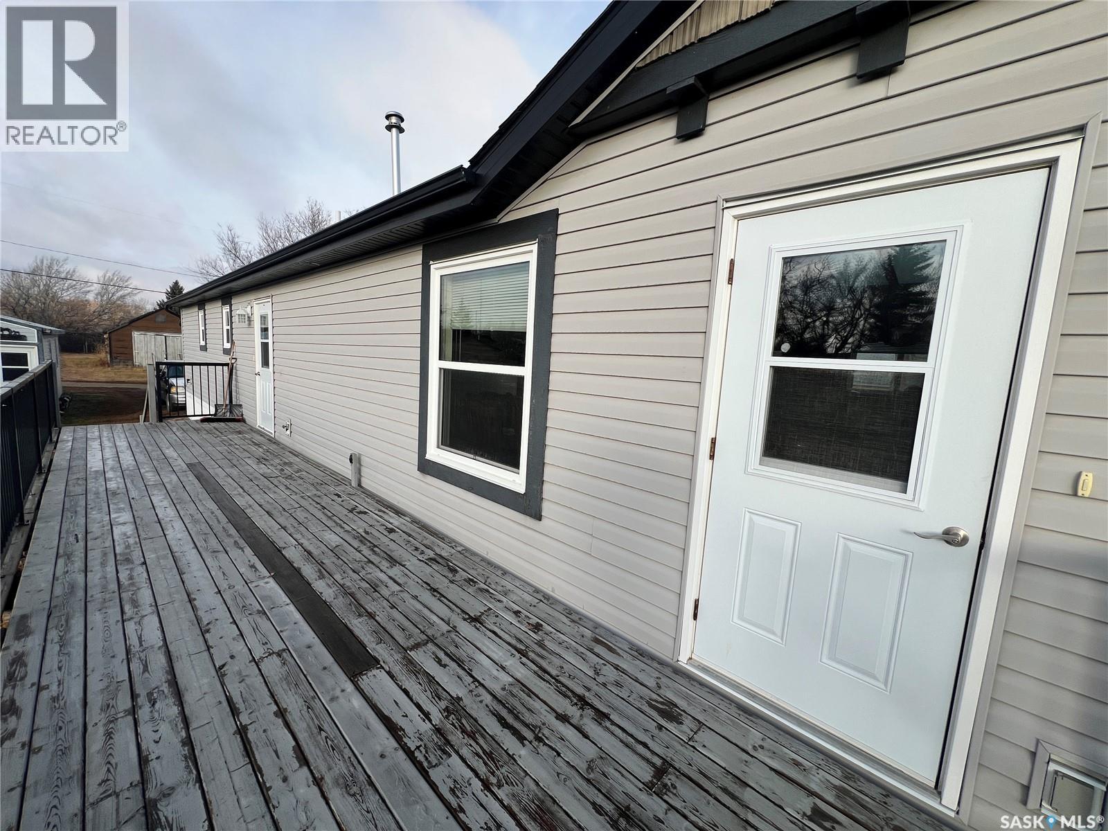 42 2nd Street Property Photo 3