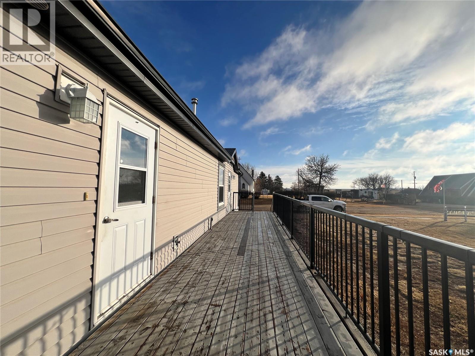 42 2nd Street Property Photo 4