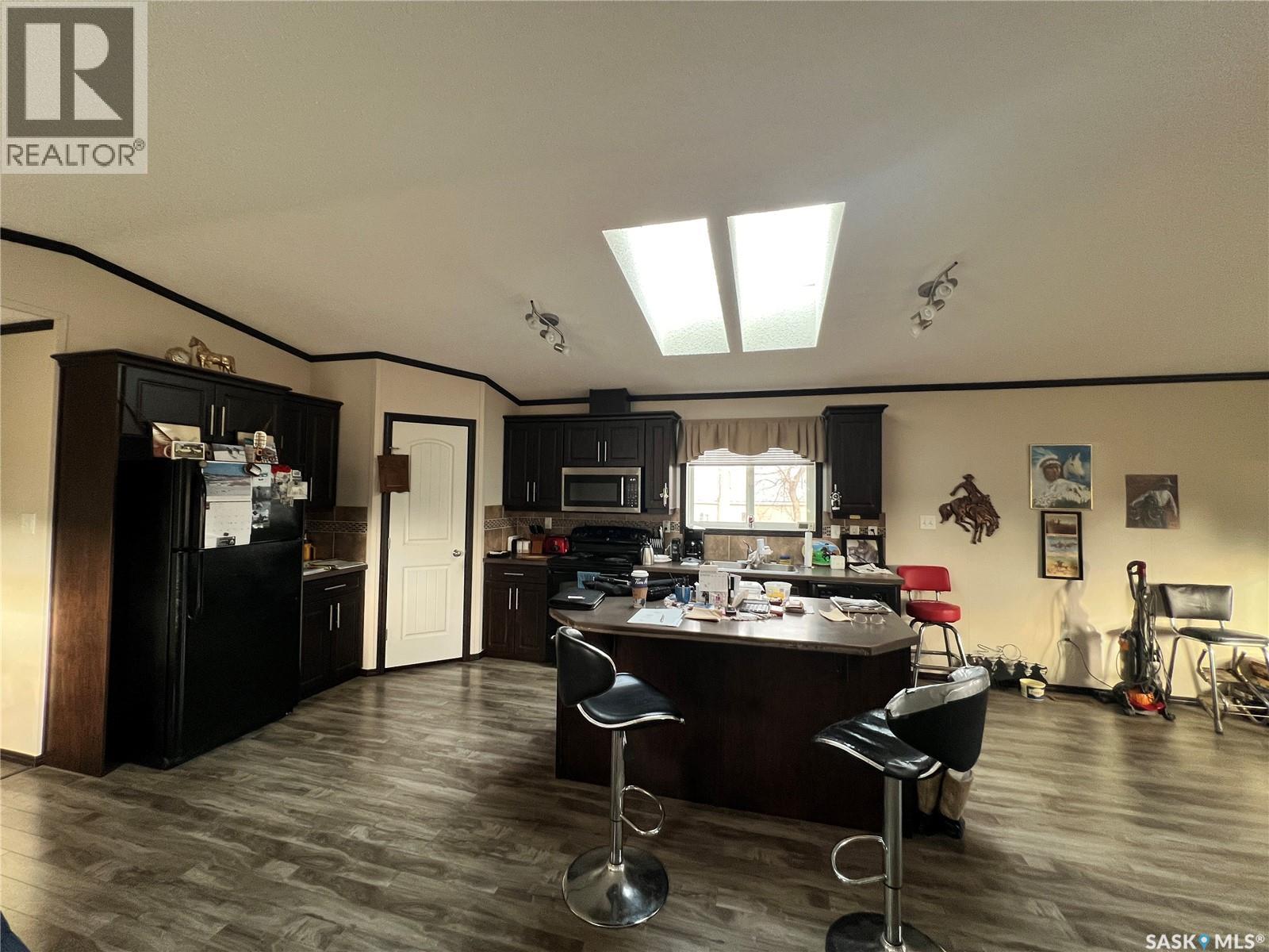 42 2nd Street Property Photo 6