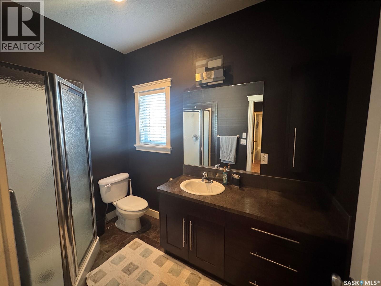 916 3rd Street Se Property Photo 10