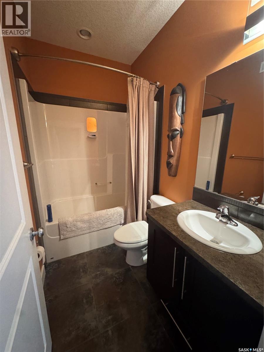 916 3rd Street Se Property Photo 12