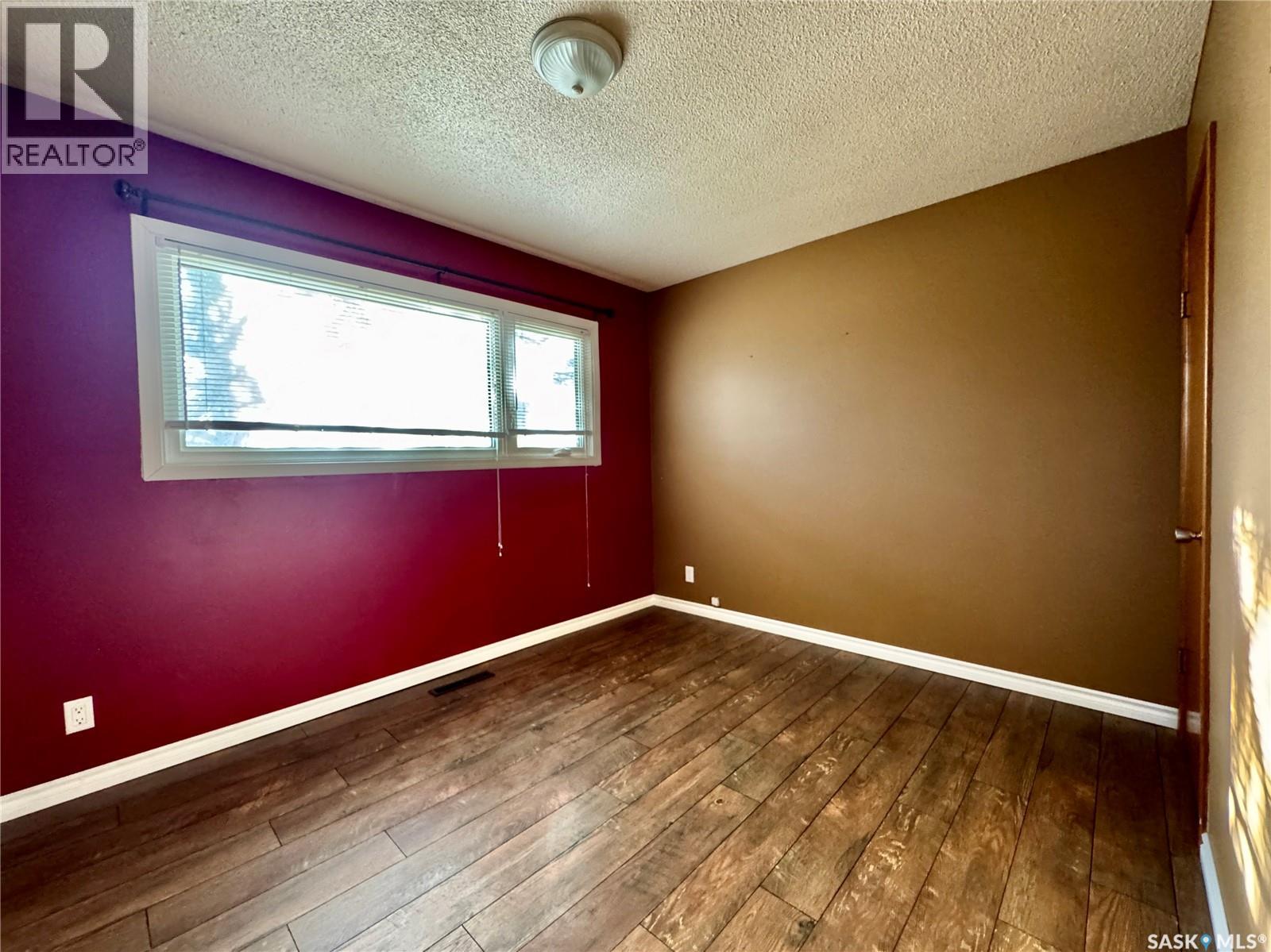 103 Cottonwood Crescent Property Photo 18