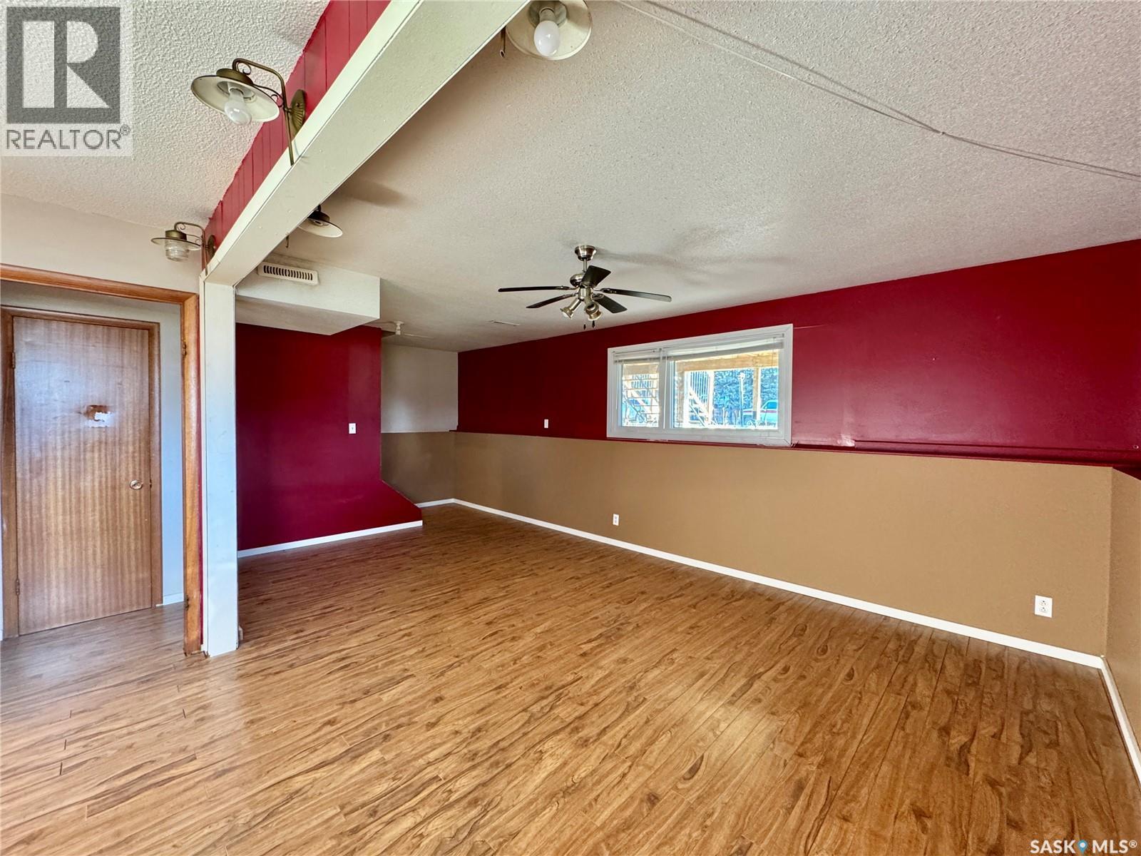 103 Cottonwood Crescent Property Photo 22