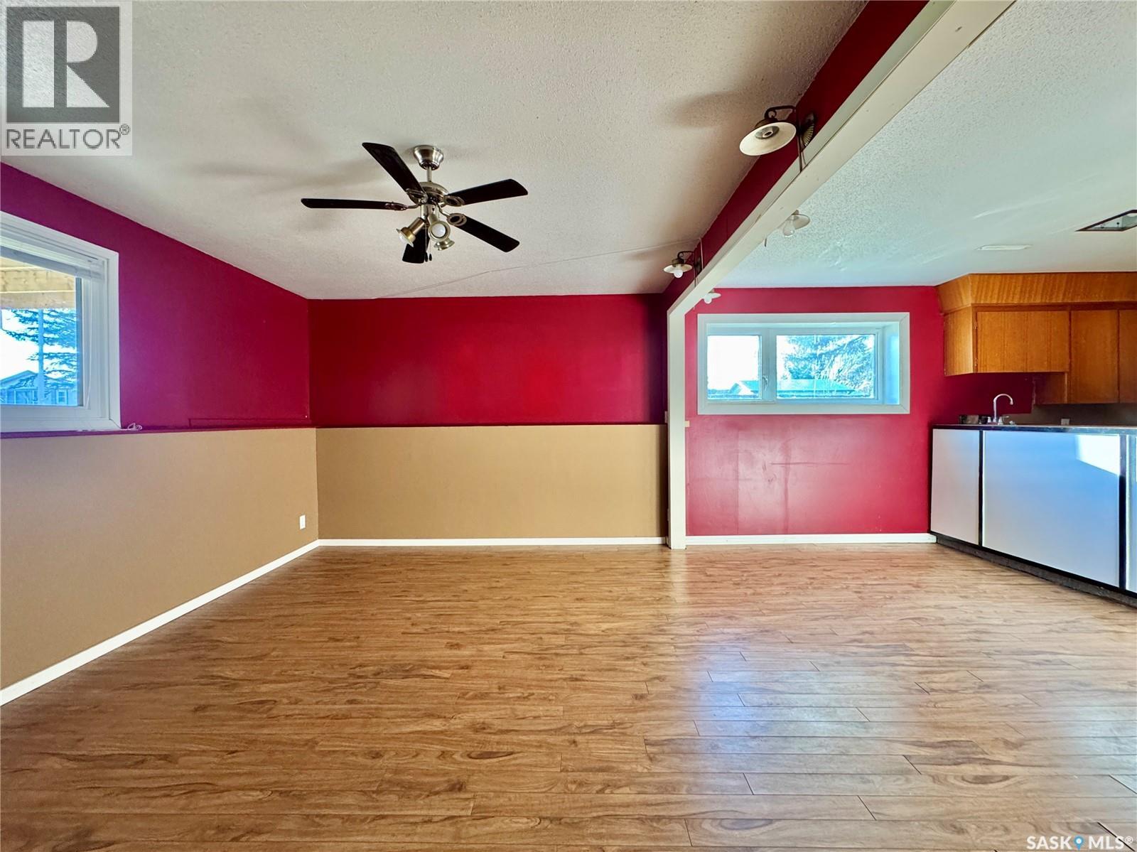 103 Cottonwood Crescent Property Photo 23