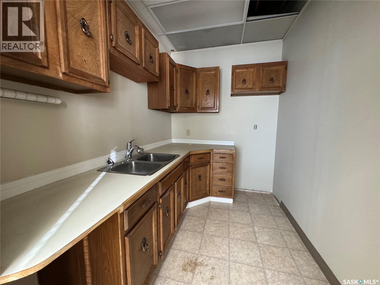 504 1101 101st Street Property Photo 11