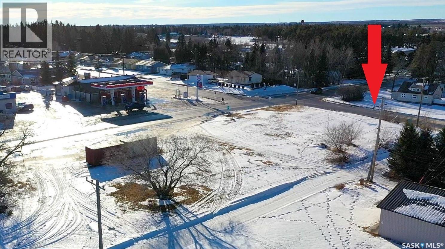 511 Nipawin Road E Property Photo 6