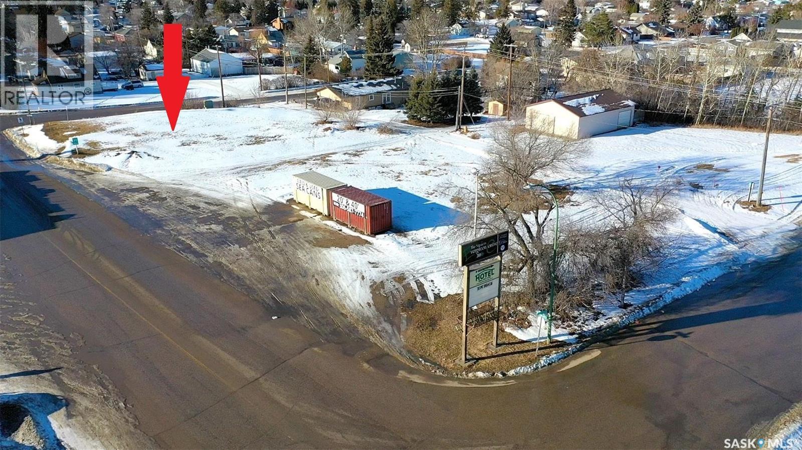 601 Nipawin Road E Property Photo 12