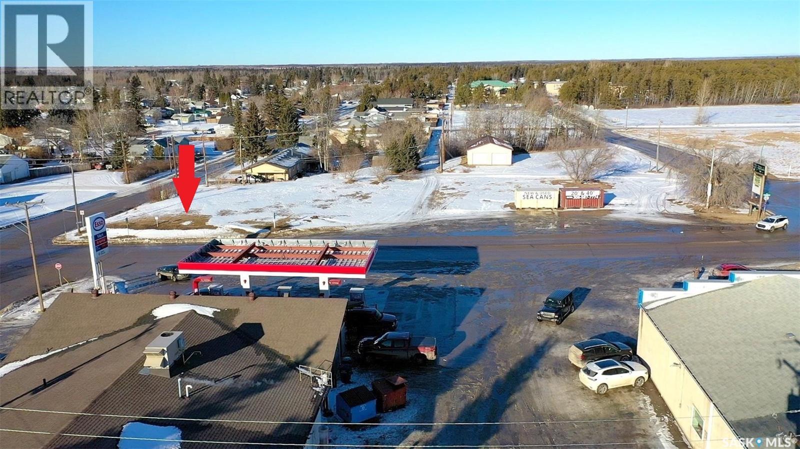 601 Nipawin Road E Property Photo 14