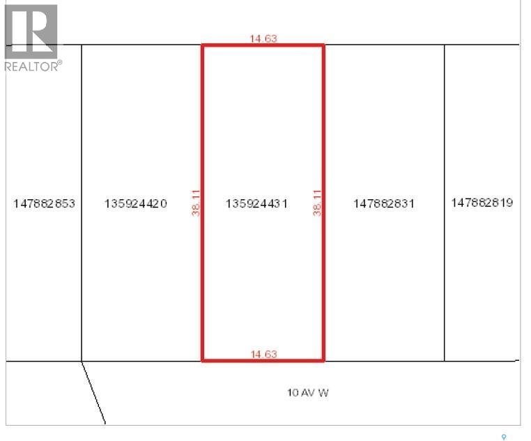709 10th AVENUE W Property Photo 1