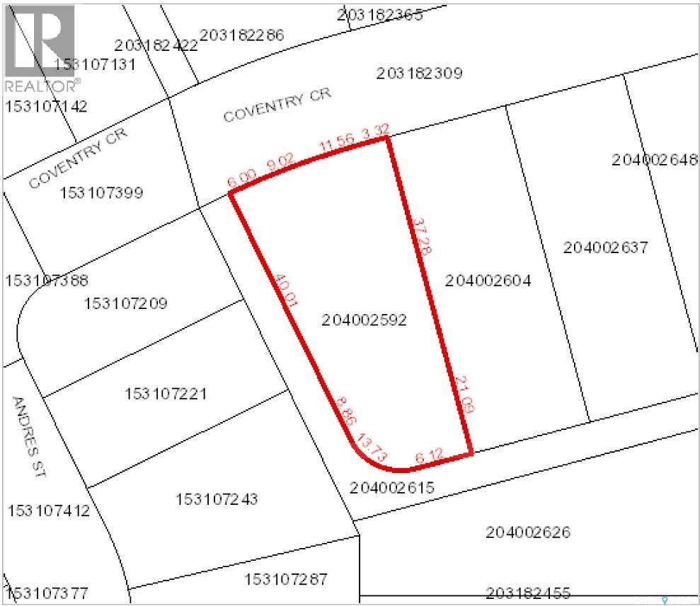 301 Coventry Crescent Property Photo 3