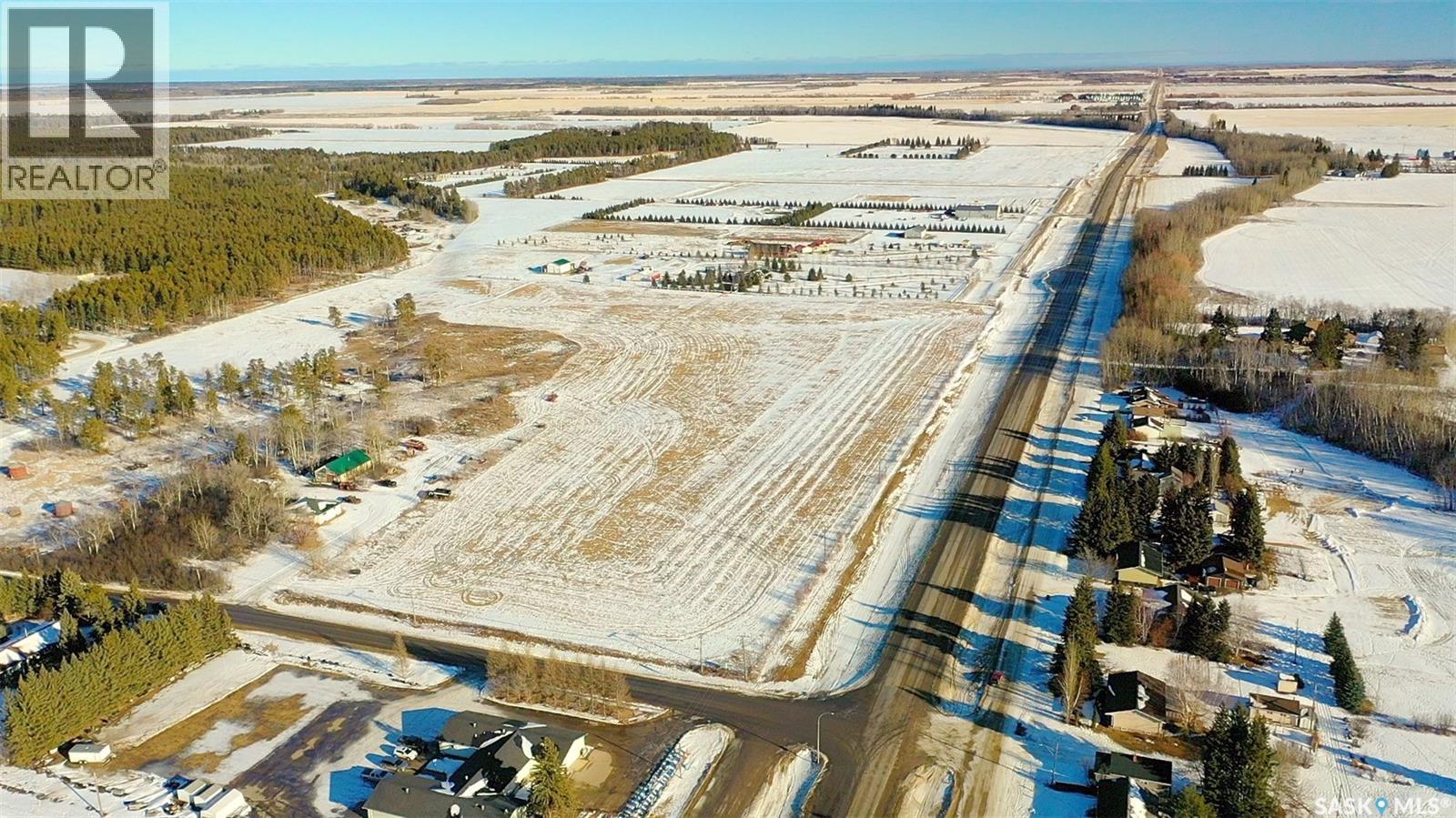 10.7 Acre Prime Highway Frontage East Of Nipawin Property Photo 1