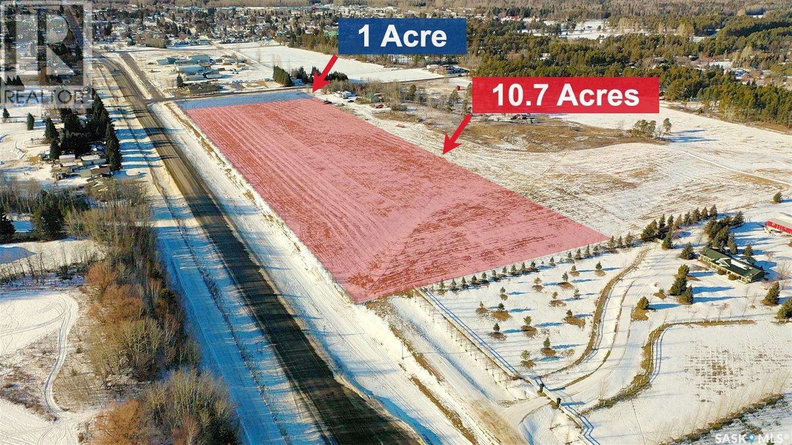 10.7 Acre Prime Highway Frontage East Of Nipawin Property Photo 4