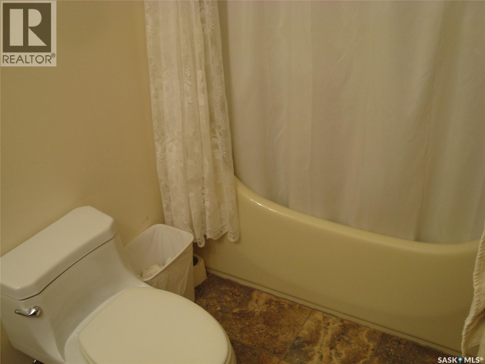 111 2nd Street E Property Photo 13