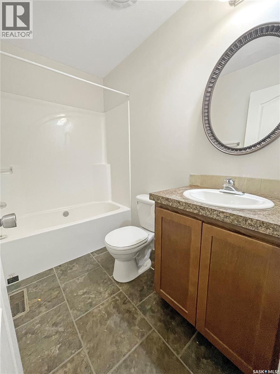 A 8470 Howard Avenue Property Photo 9