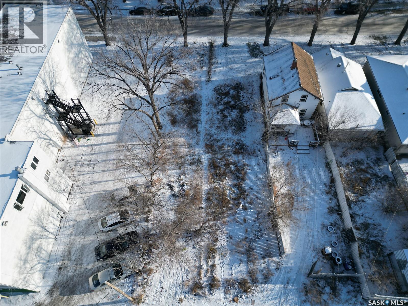 1108 Retallack Street Property Photo 1