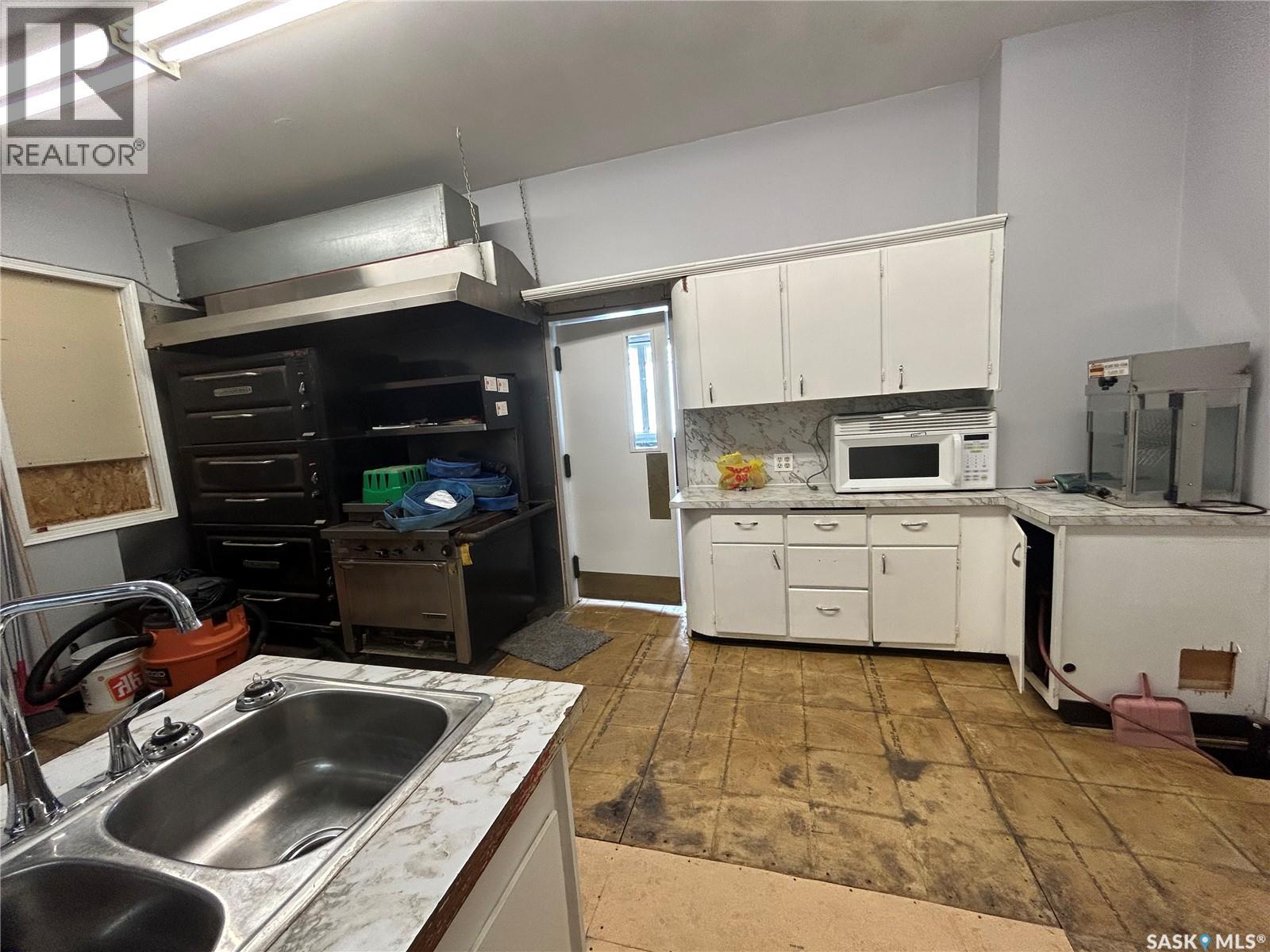 4 Main Street Property Photo 10