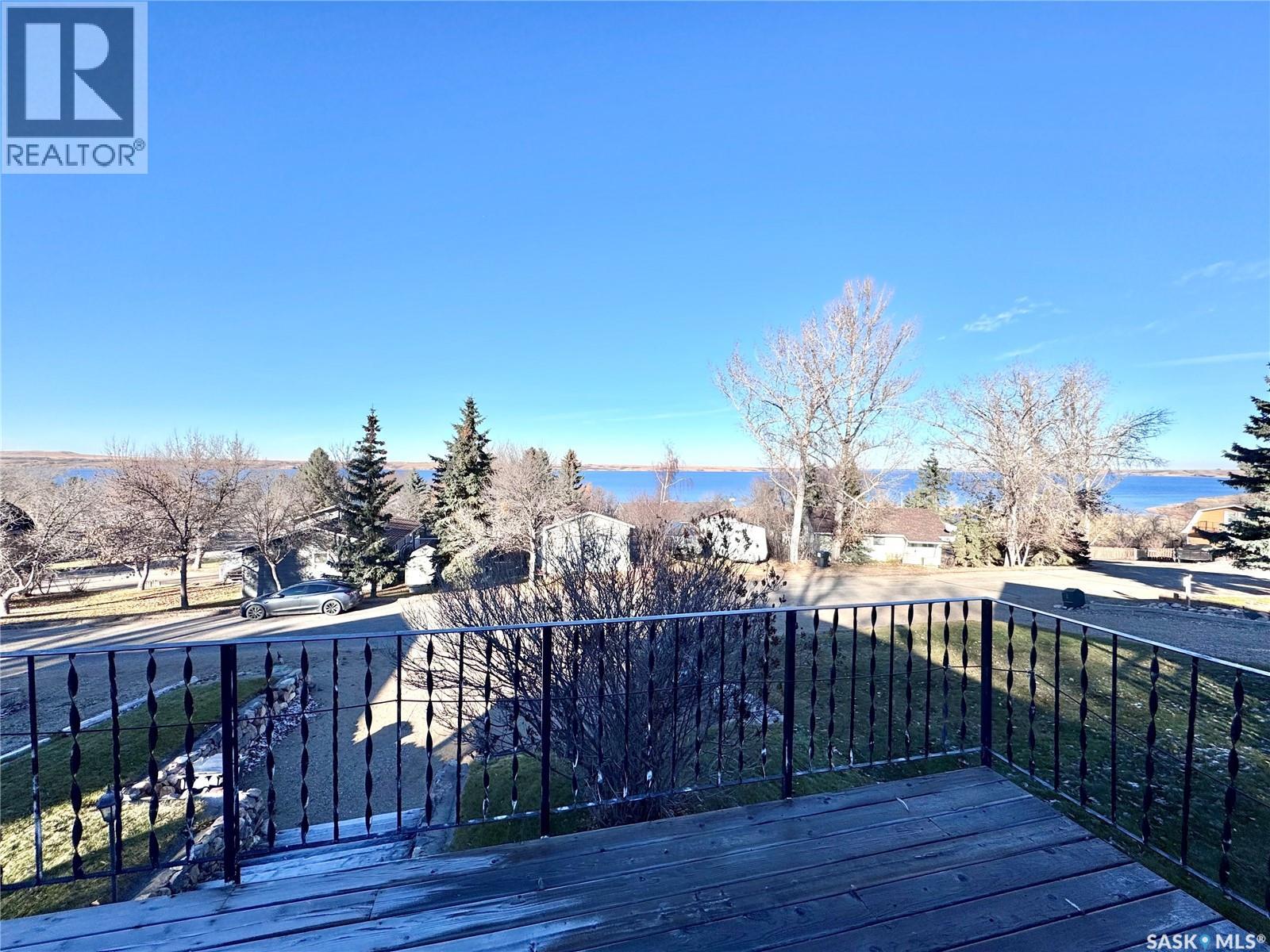 69 Snedden Crescent Property Photo 4