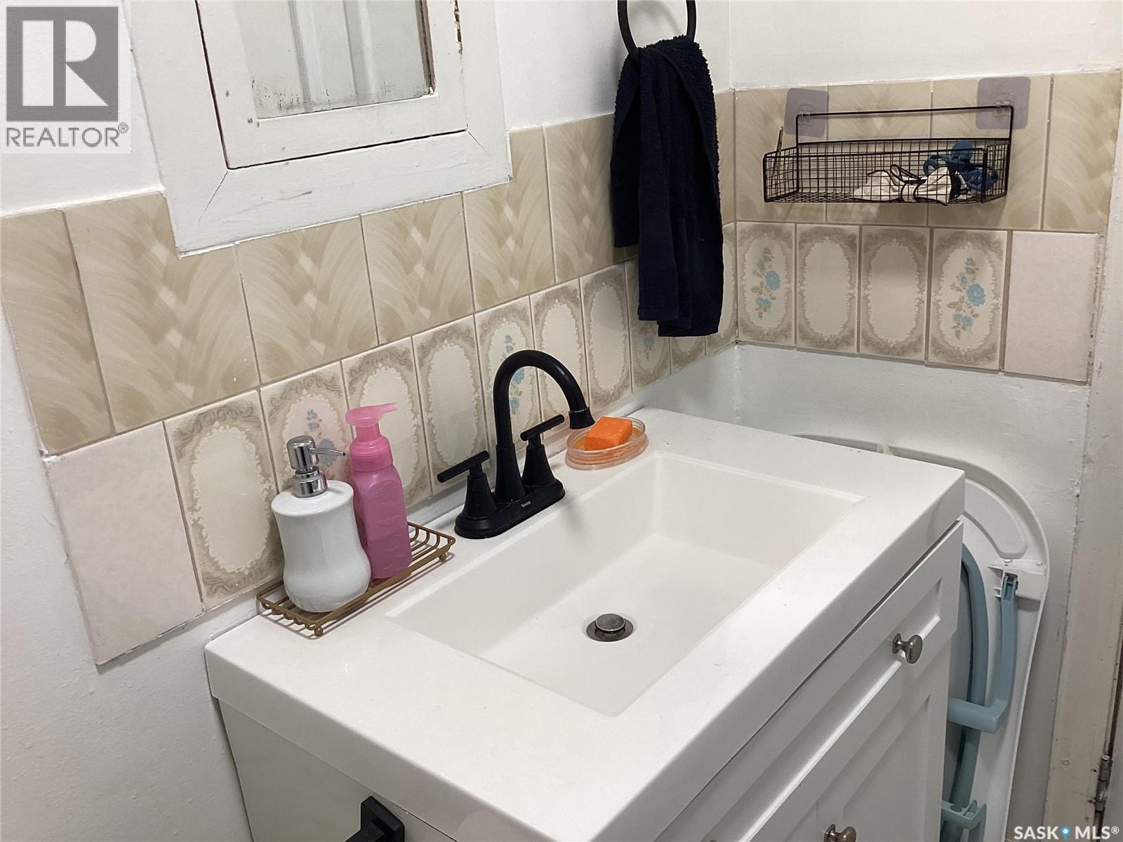 1164 Argyle Street Property Photo 21