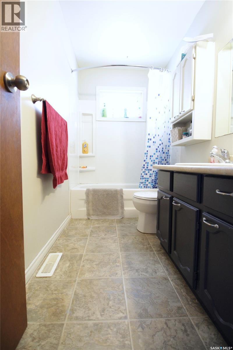 Mclaughlin Acreage Property Photo 14